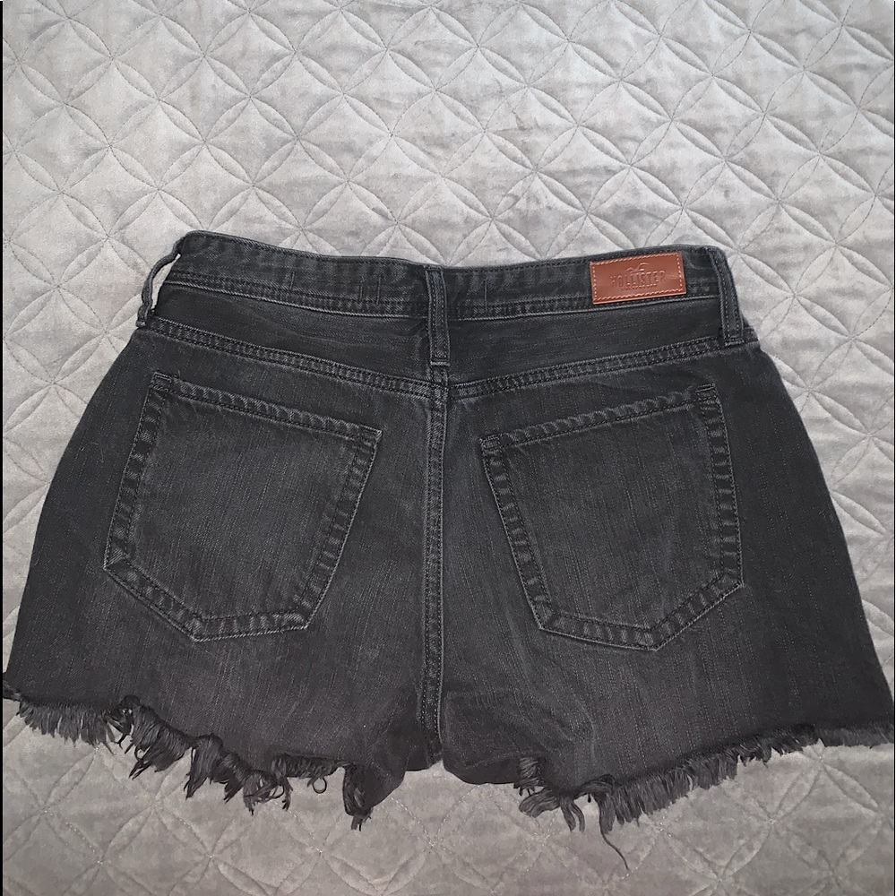 Hollister Shorts 🍂FALL SALE🍂